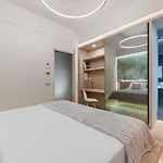 ゲストハウス Air - Adults Only 4*