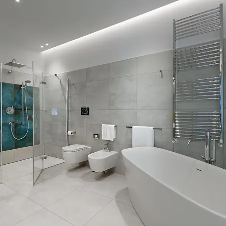 Air - Adults Only 4* 베로나