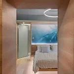 Air - Adults Only 4*